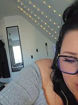 -BonnieBlack- online show from 03.17.26