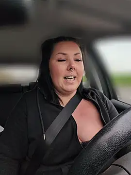 -BonnieBlack- online show from 04.13.26