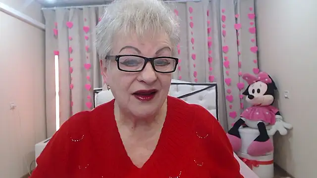 KayleSmoll online show from 02.10.26