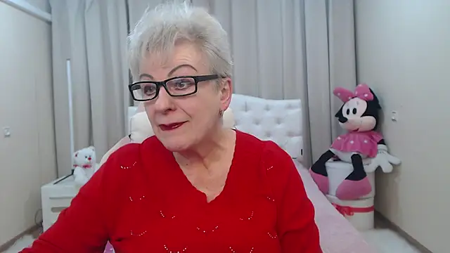 KayleSmoll online show from 02.16.26