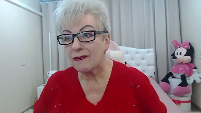 KayleSmoll online show from 02.20.26