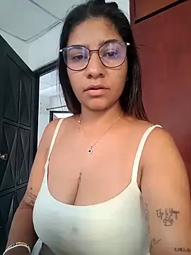 Sofythom1 online show from 05.24.26