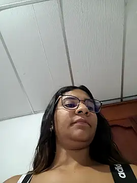 Sofythom1 online show from 05.29.26