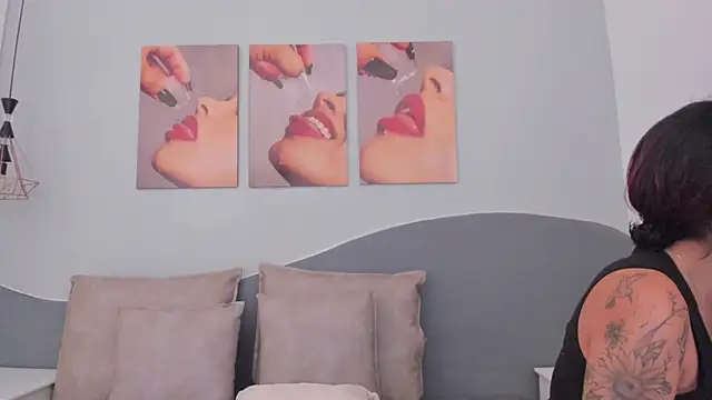 MarianaSanz online show from 04.25.26