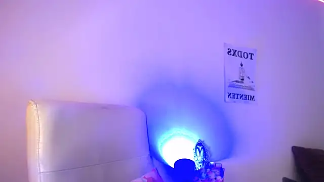 Snapshot of elektraa_sky11 chatting on 04.05.26 elektraa sky11 online show from 04.05.26