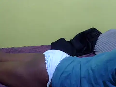 Snapshot of QUEEN-LIZ chatting on 03.11.25 QUEEN-LIZ online show from 03.11.25