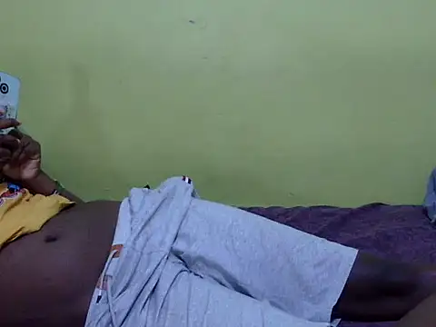 Snapshot of QUEEN-LIZ chatting on 09.09.25 QUEEN-LIZ online show from 09.09.25