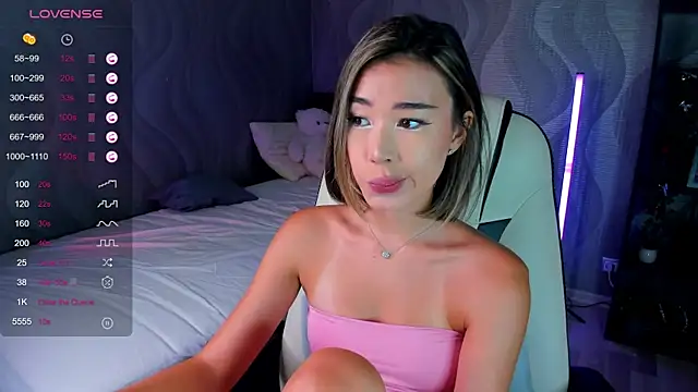 sensualily online show from 07.08.26