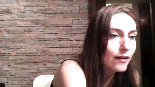 Snapshot of Assodibasss chatting on 05.15.26 Assodibasss online show from 05.15.26