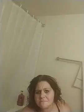 Snapshot of urgoodtime chatting on 04.08.26 urgoodtime online show from 04.08.26