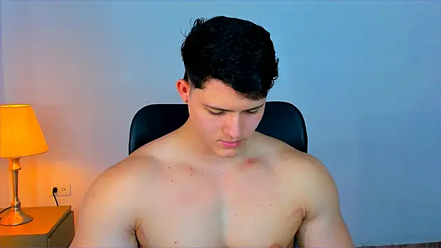 Hazzan Velez online show from 03.13.25