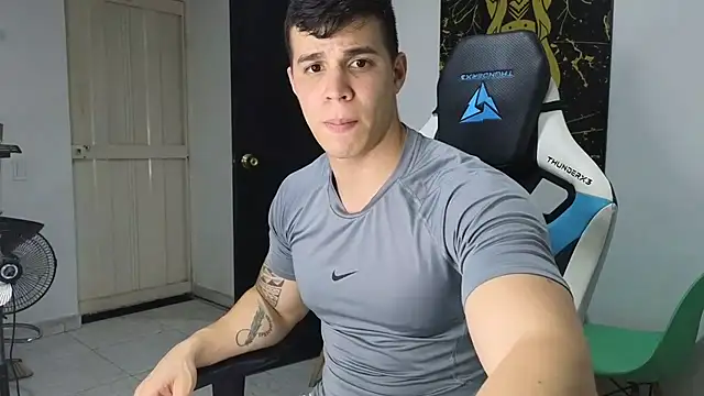 Ethanstill1 online show from 03.11.25