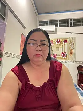 Snapshot of NDith chatting on 05.03.26 NDith online show from 05.03.26