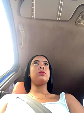 Snapshot of NAUGHTY_LITTLE_18 chatting on 09.17.25 NAUGHTY LITTLE 18 online show from 09.17.25