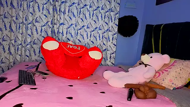 Cherriikenzie online show from 06.05.26