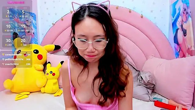 Snapshot of Nao__Chan_ chatting on 02.05.25 Nao Chan online show from 02.05.25