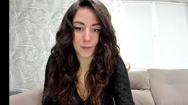 Snapshot of Karina_sunny chatting on 02.06.25 Karina sunny online show from 02.06.25