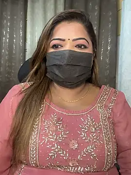 Snapshot of Oh-Monika chatting on 02.18.26 Oh-Monika online show from 02.18.26