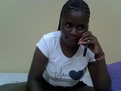 Snapshot of Freakycillia chatting on 04.09.26 Freakycillia online show from 04.09.26