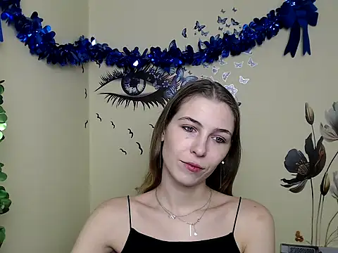 StrangerGi online show from 12.25.24