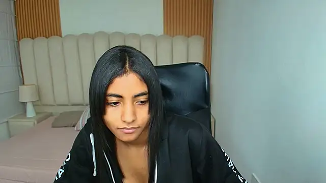 shaneelle online show from 02.10.26