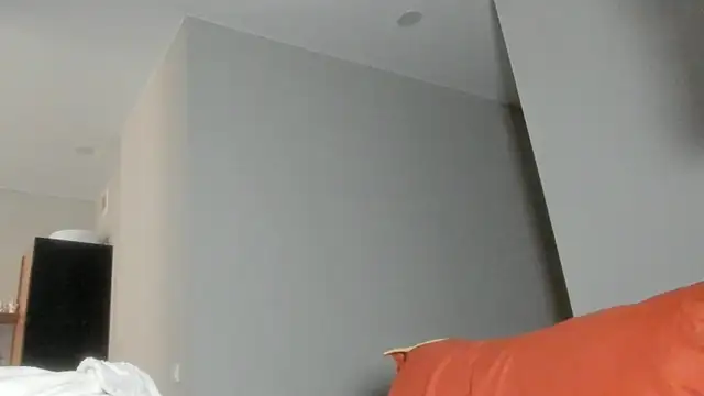 Yukisans online show from 02.14.25