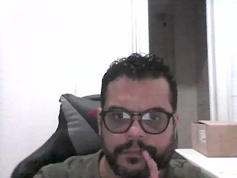 HornyBeachBoyBR online show from 07.03.26