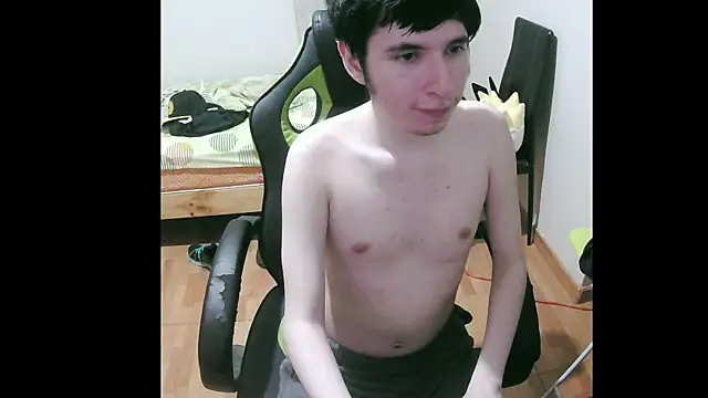 Twink martinboy online show from 02.03.25