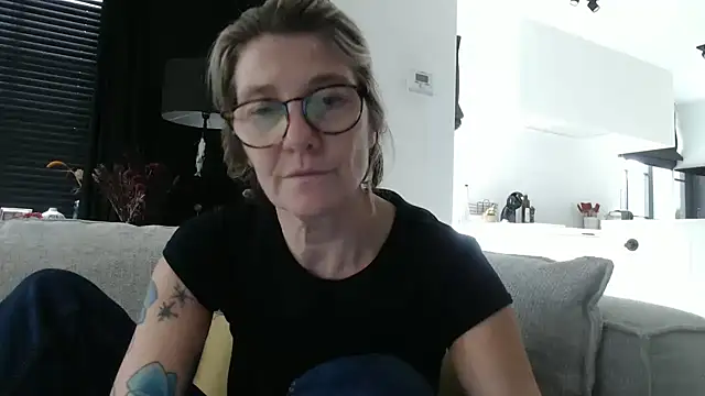 godinflower online show from 09.10.25