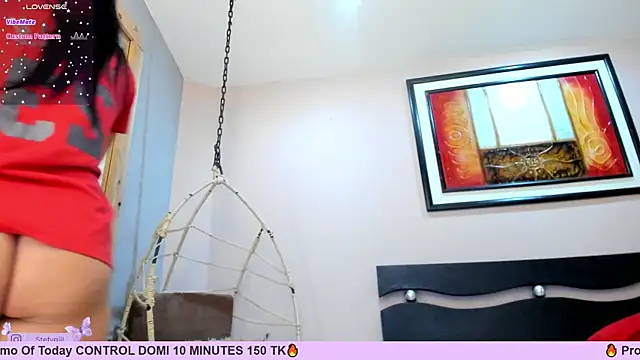 Snapshot of StefyGil_ chatting on 01.30.25 StefyGil online show from 01.30.25