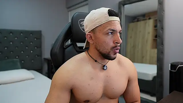 Martin Logan online show from 04.04.26