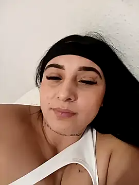 Snapshot of Juanamd1 chatting on 12.21.24 Juanamd1 online show from 12.21.24