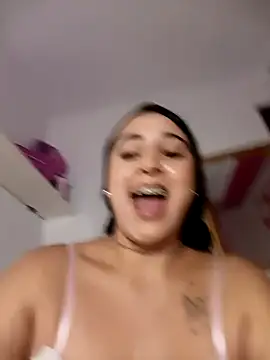 Snapshot of Juanamd1 chatting on 12.27.24 Juanamd1 online show from 12.27.24