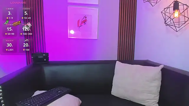 Nahiajhonson  online show from 03.07.26