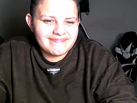 Snapshot of tatsumi_nao chatting on 10.01.25 tatsumi nao online show from 10.01.25