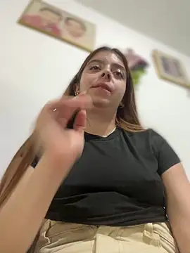 Cloew Marz online show from 02.11.25