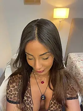 Brownfitbabyy online show from 05.04.26