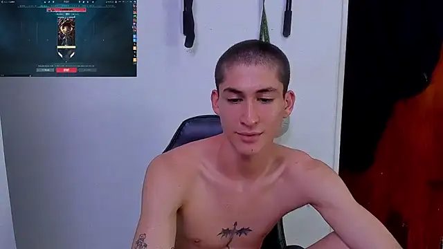 Snapshot of Jaack_str chatting on 12.17.24 Jaack str online show from 12.17.24