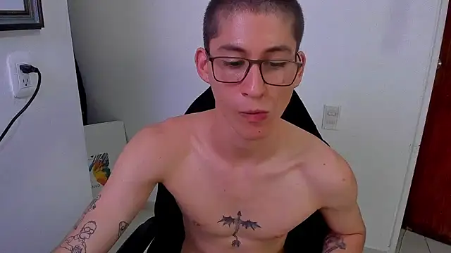 Snapshot of Jaack_str chatting on 12.19.24 Jaack str online show from 12.19.24