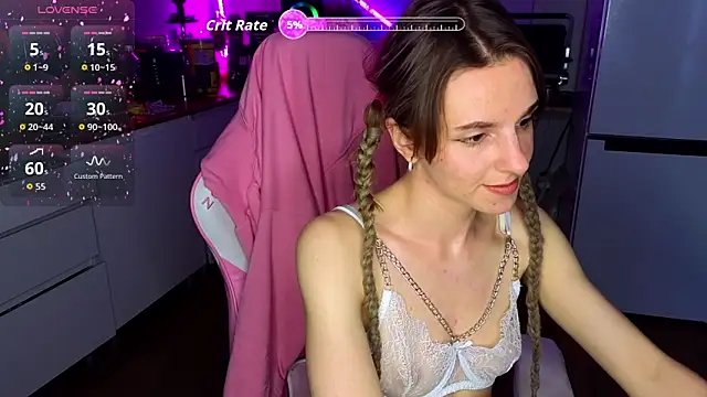 Snapshot of Kate_Sex_House chatting on 07.03.26 Kate Sex House online show from 07.03.26