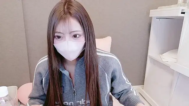  chanMOMO  online show from 03.09.26
