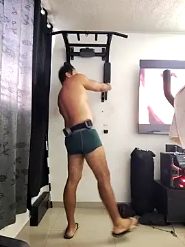 Snapshot of LatinMar chatting on 02.11.26 LatinMar online show from 02.11.26