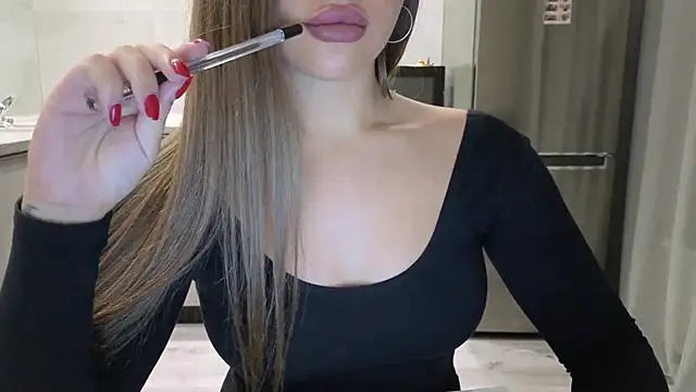 Cinderella     online show from 09.27.25