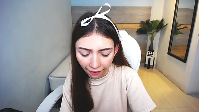 liseth fox online show from 12.09.24