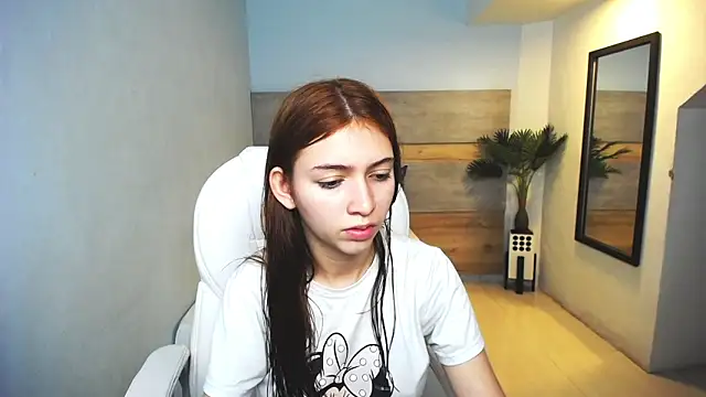 liseth fox online show from 01.04.25