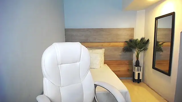 liseth fox online show from 02.03.25