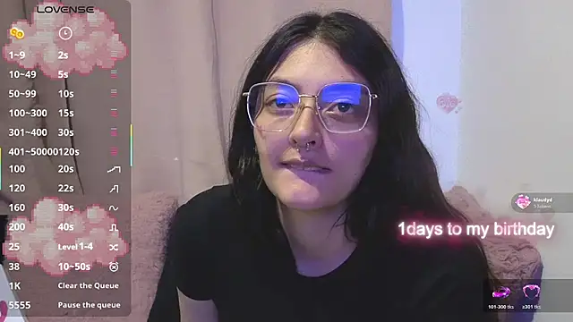 Snapshot of lessliee22_ chatting on 05.12.26 lessliee22 online show from 05.12.26