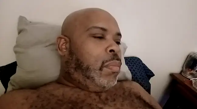 ChiRaqb8 online show from 03.11.25