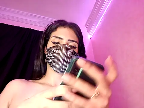 ---sophia--- online show from 09.23.25