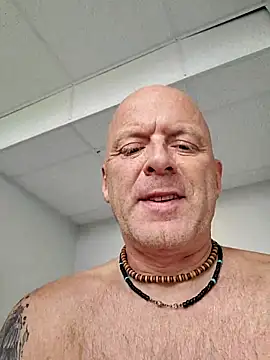 Snapshot of Alwaysreadysex69 chatting on 09.16.25 Alwaysreadysex69 online show from 09.16.25